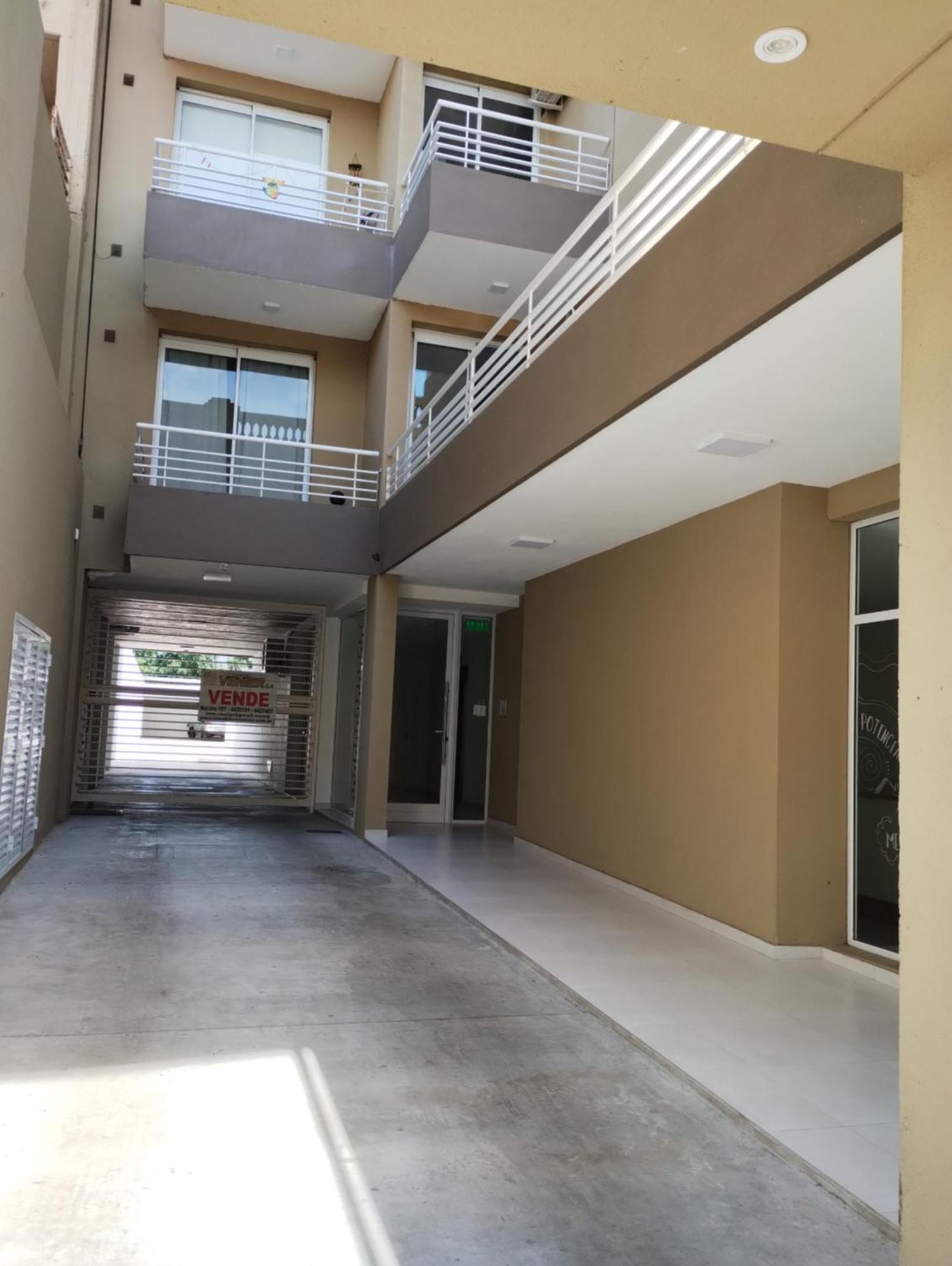 Amplio Departamento Centrico 4b Apartment